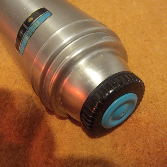 Vintage Thermos 1 Quart Stainless - Picture 3 of 6